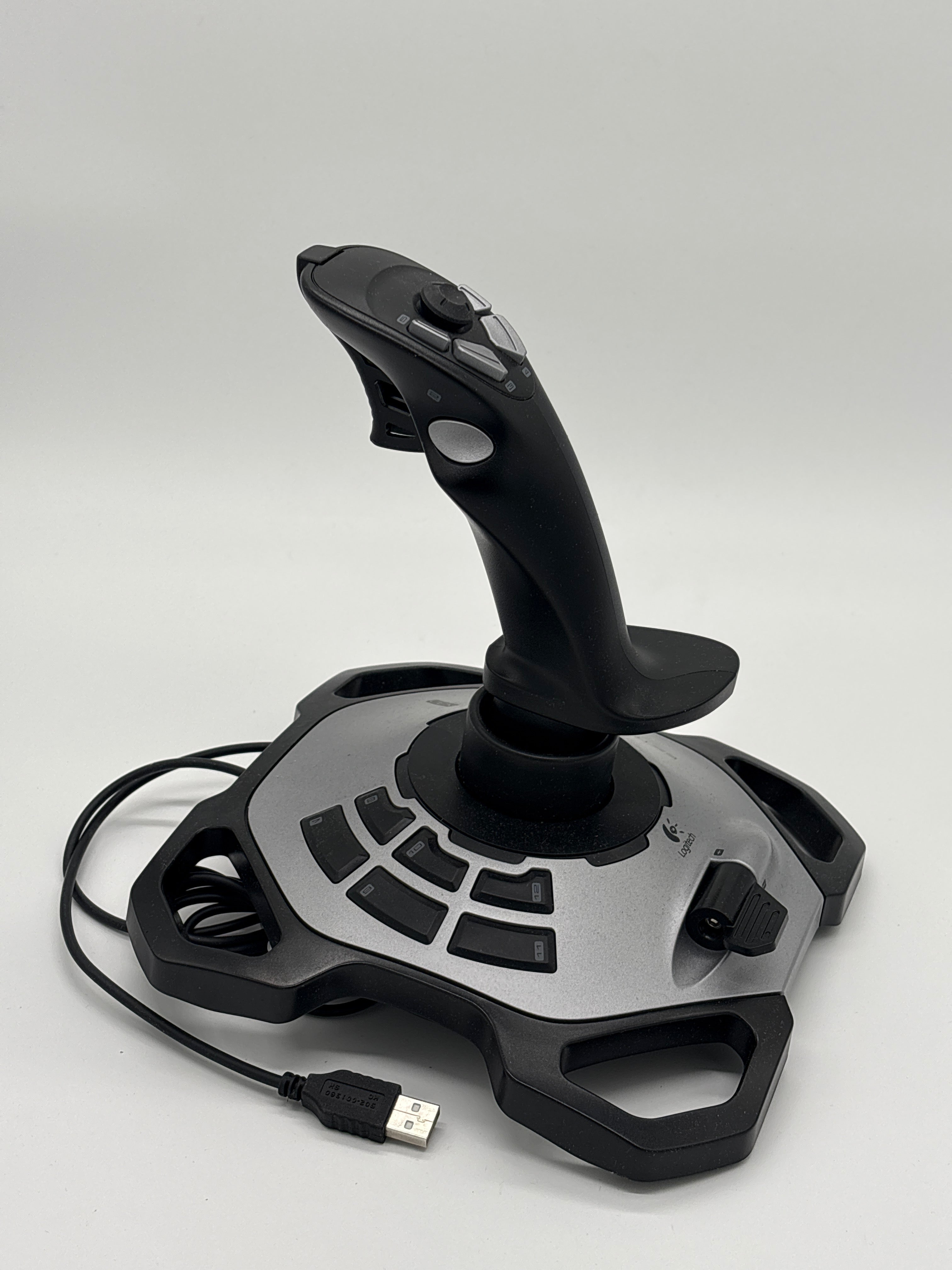 Logitech Extreme 3D Pro Joystick – Schwarz/Silber