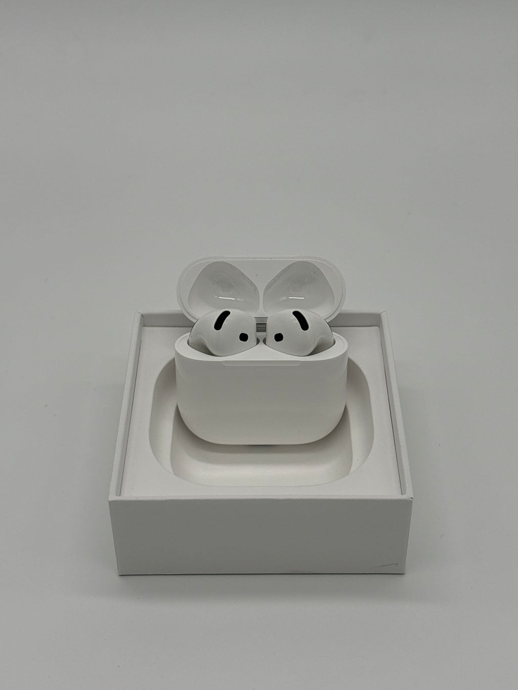 Apple AirPods 4 – True Wireless, H2-Chip, 24h, USB-C