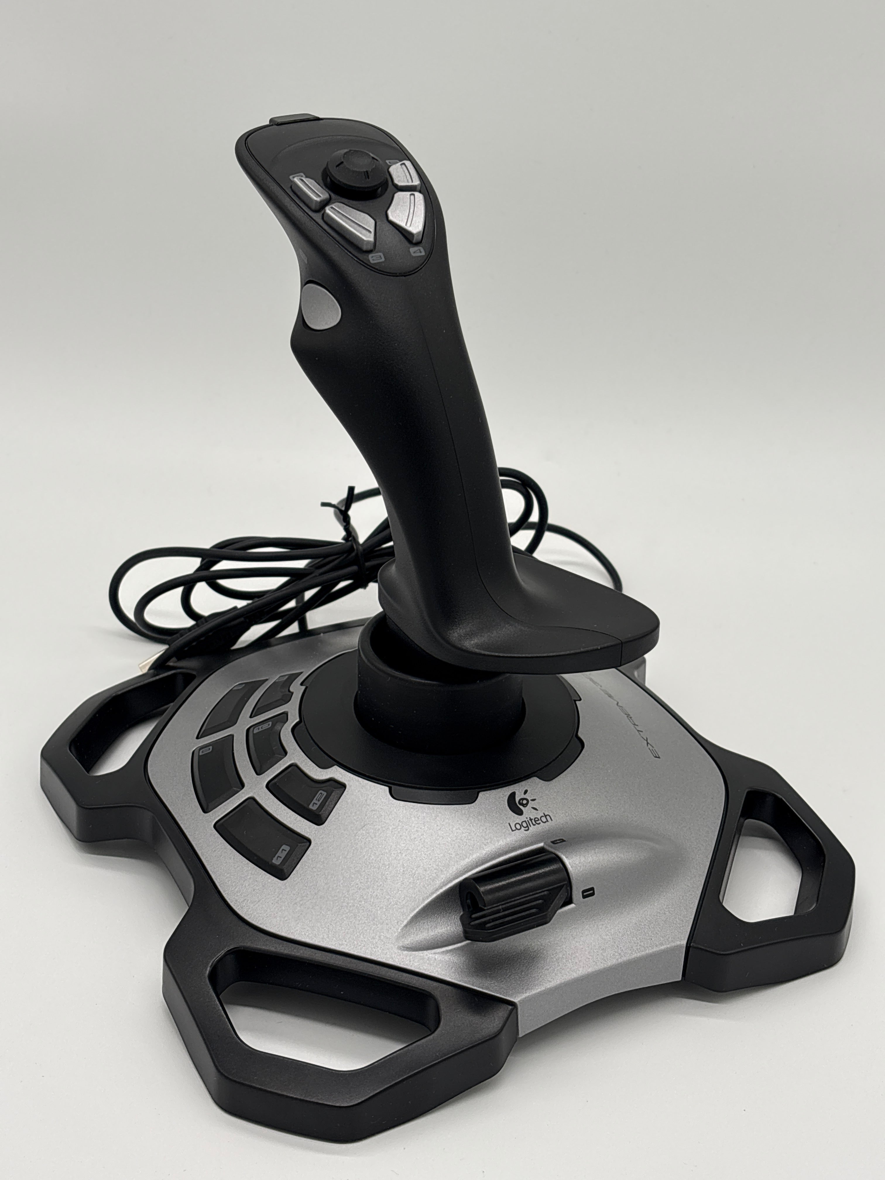 Logitech Extreme 3D Pro – Gaming-Joystick, Schwarz/Silber