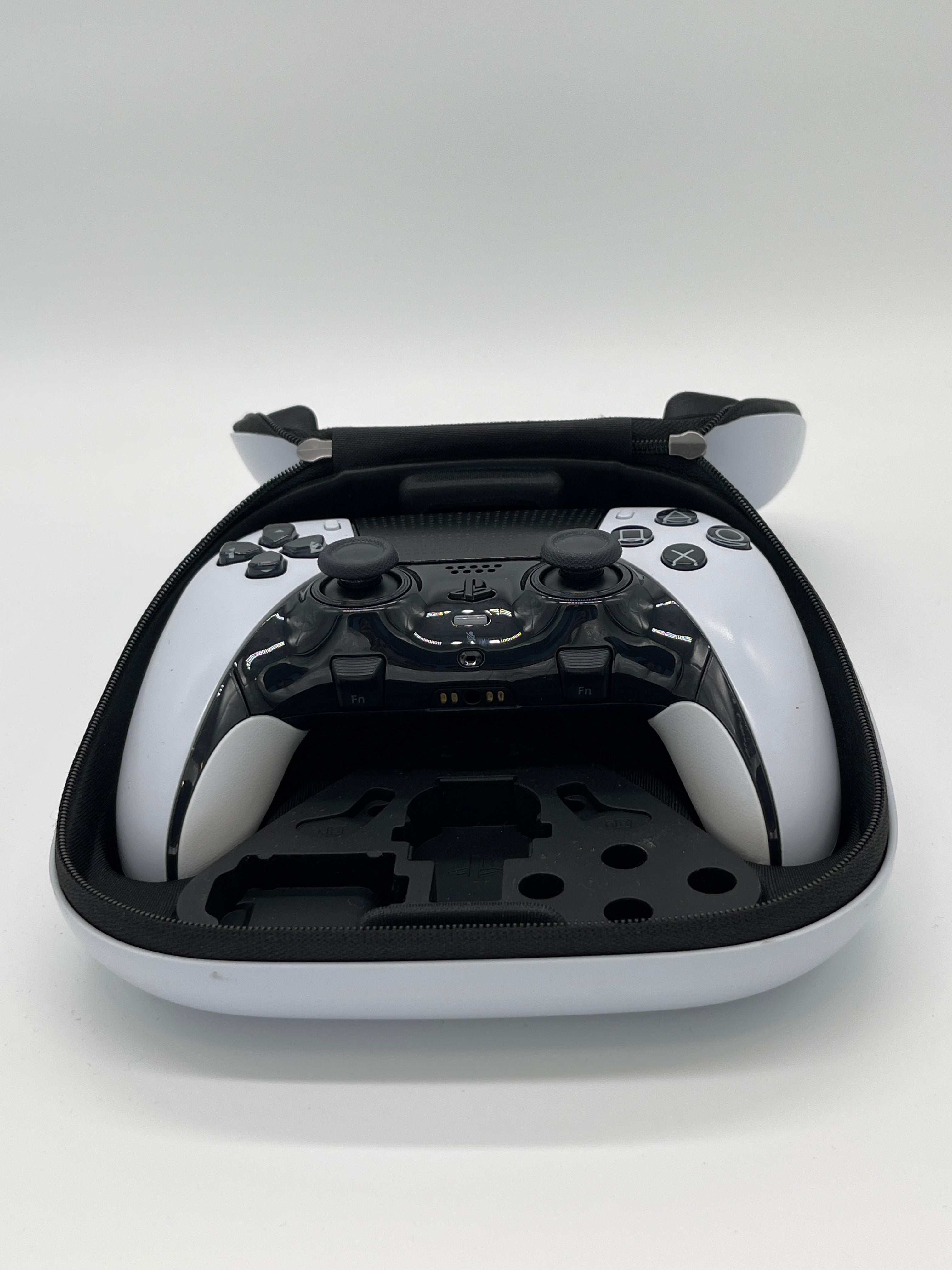 Sony DualSense – Kabelloser Controller für PlayStation 5 (OVP beschädigt)