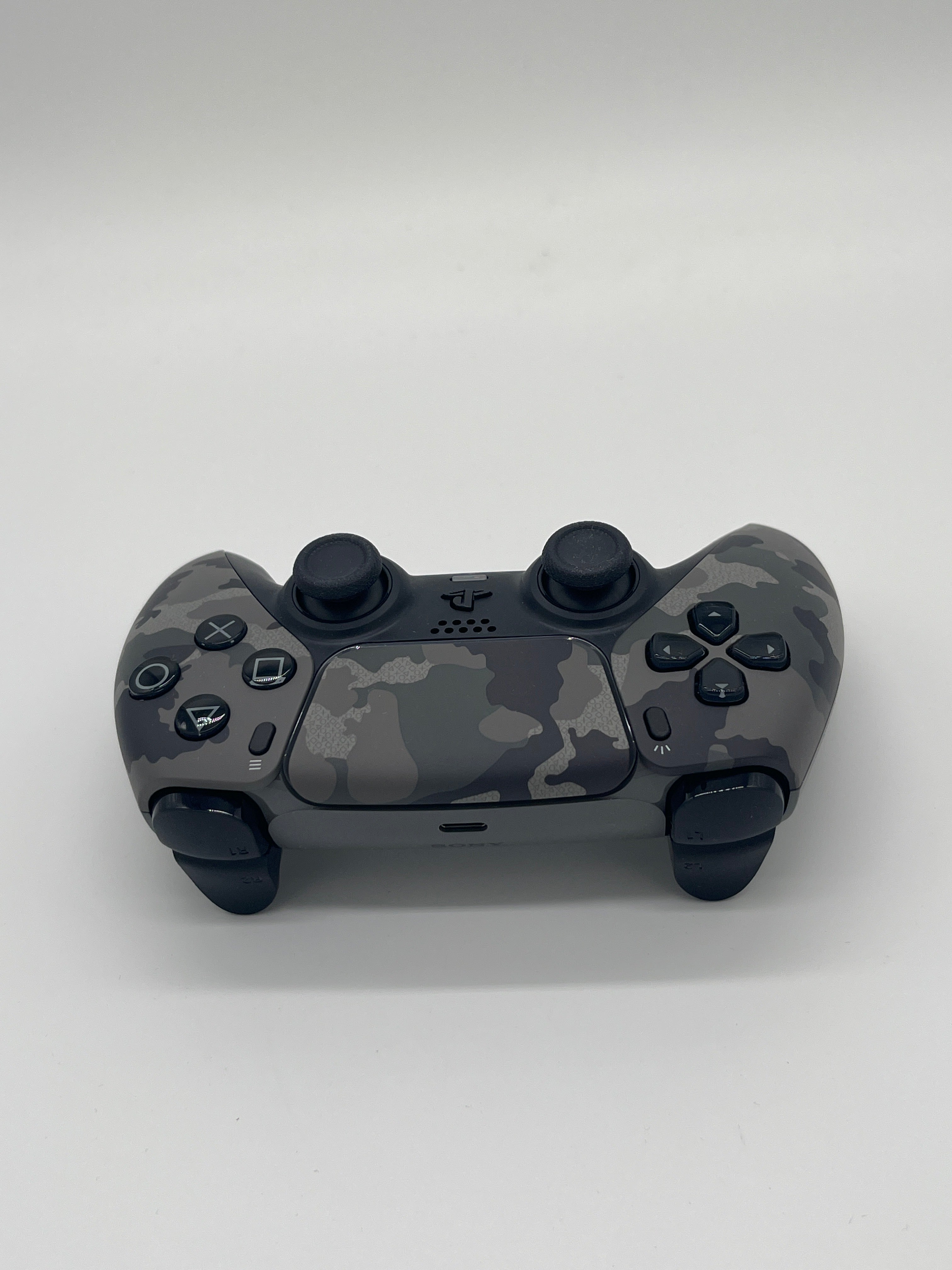 Sony DualSense Wireless-Controller – PlayStation 5, Grey Camo