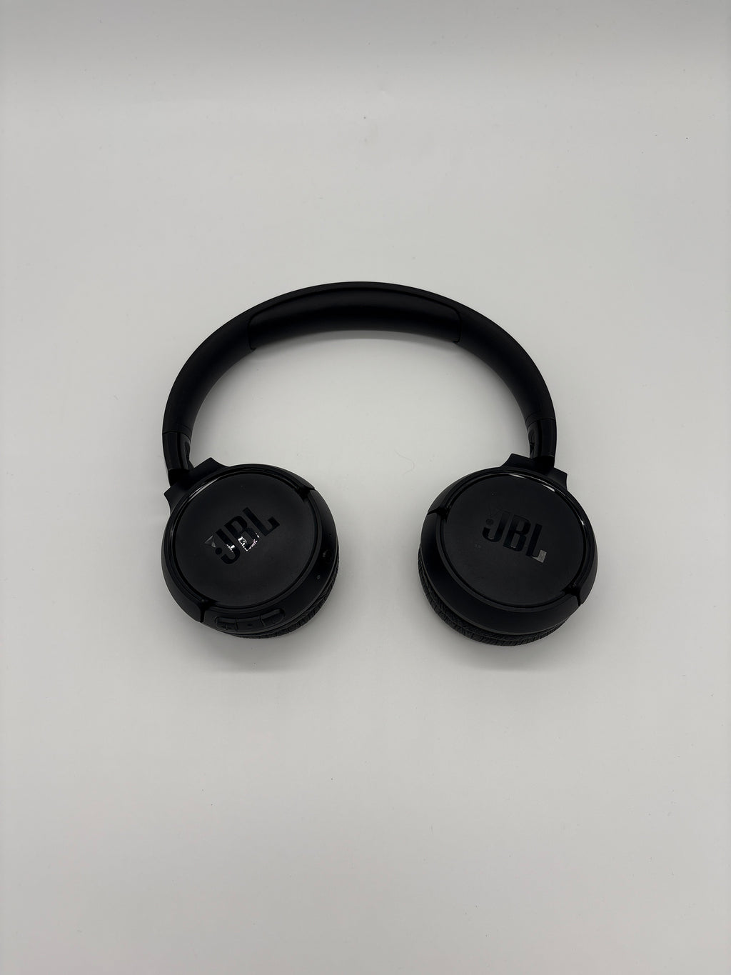 JBL Tune 520BT – Kabelloser On-Ear-Kopfhörer, Schwarz