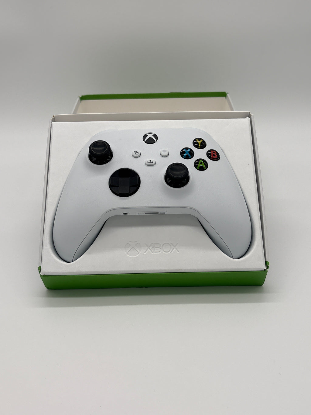 Xbox Wireless Controller – Robot White