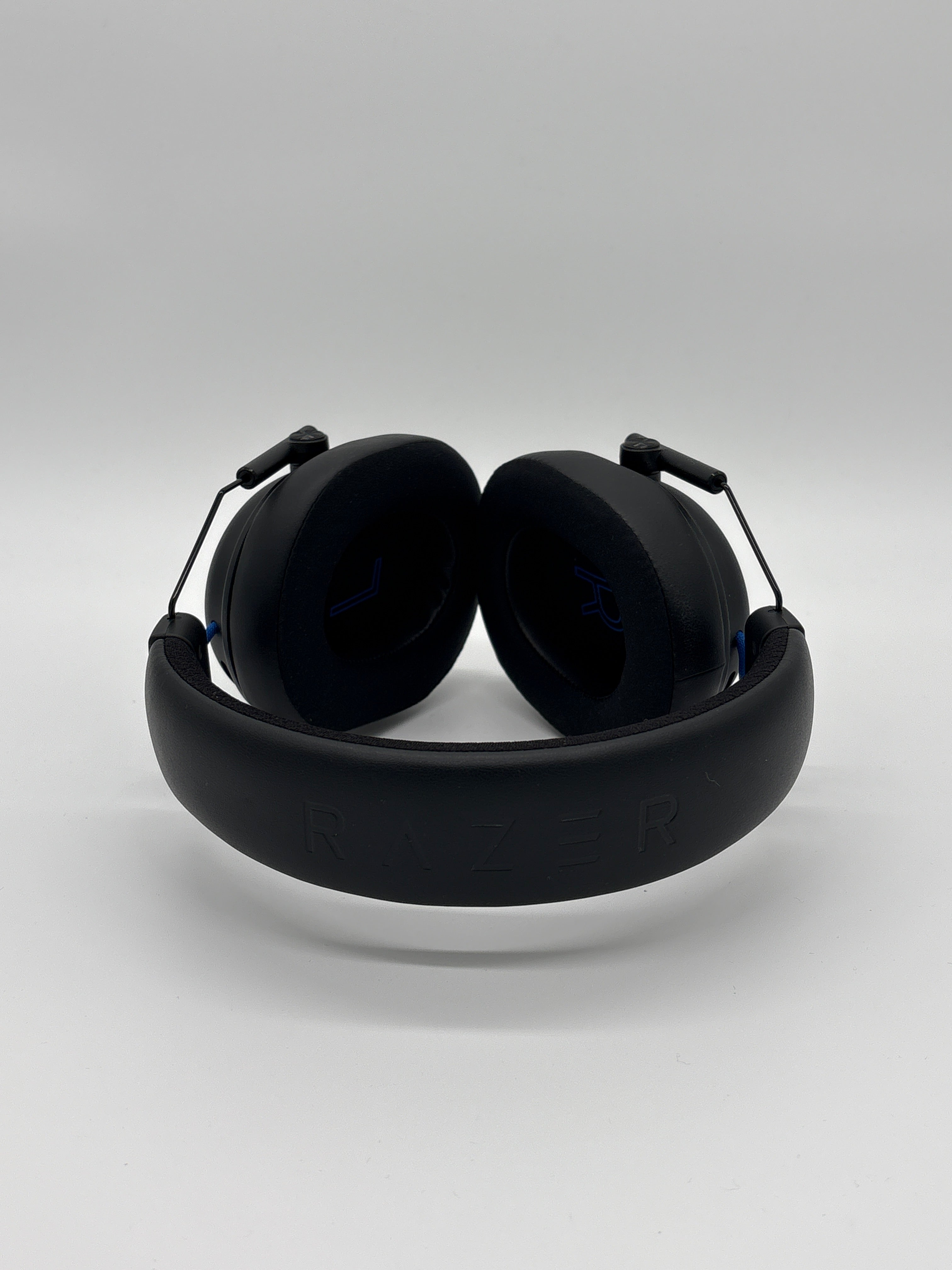Razer BlackShark V3 für PlayStation – Kabelloses Gaming-Headset