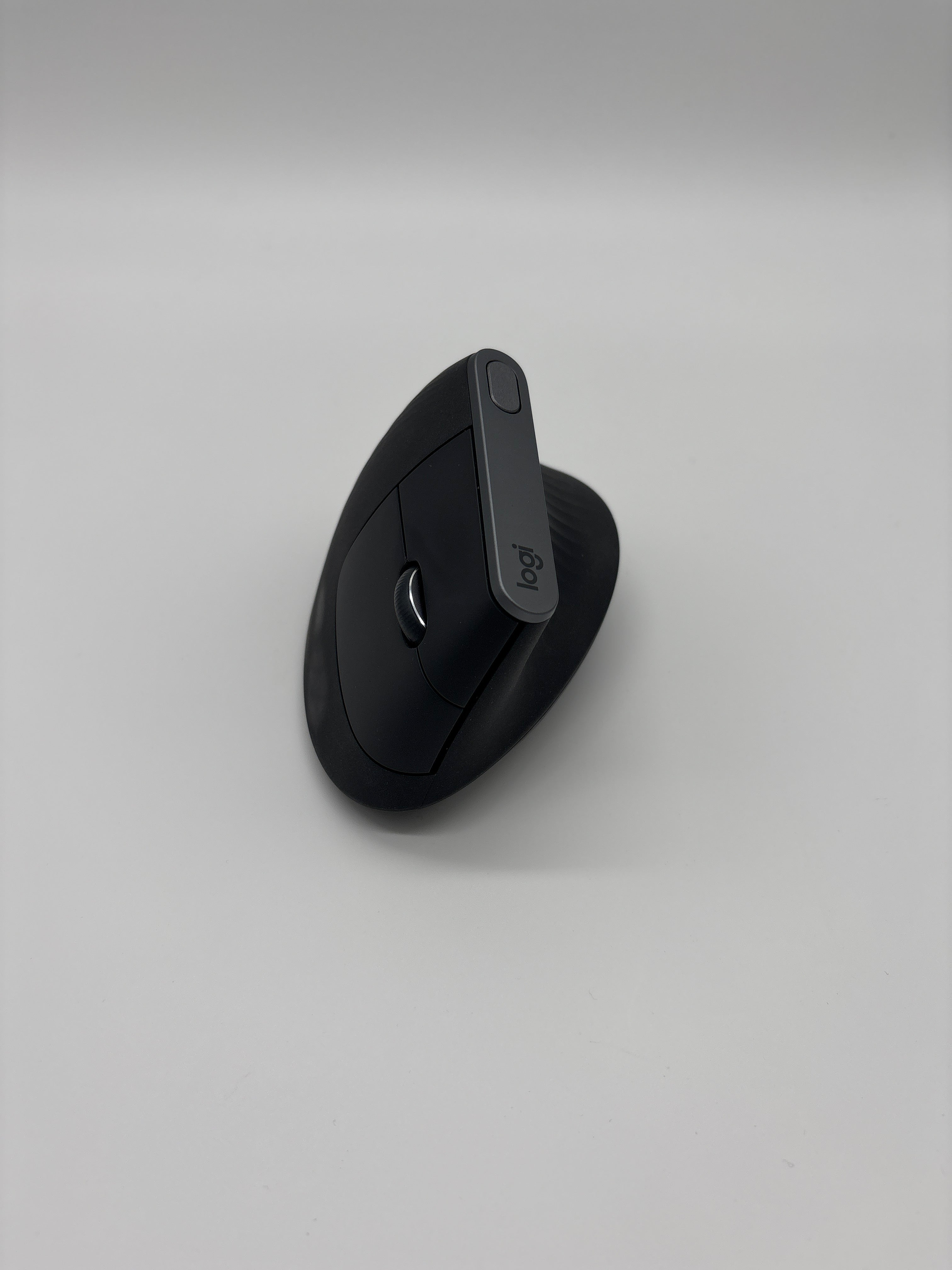 Logitech MX Vertical – Kabellose Ergonomische Maus Schwarz