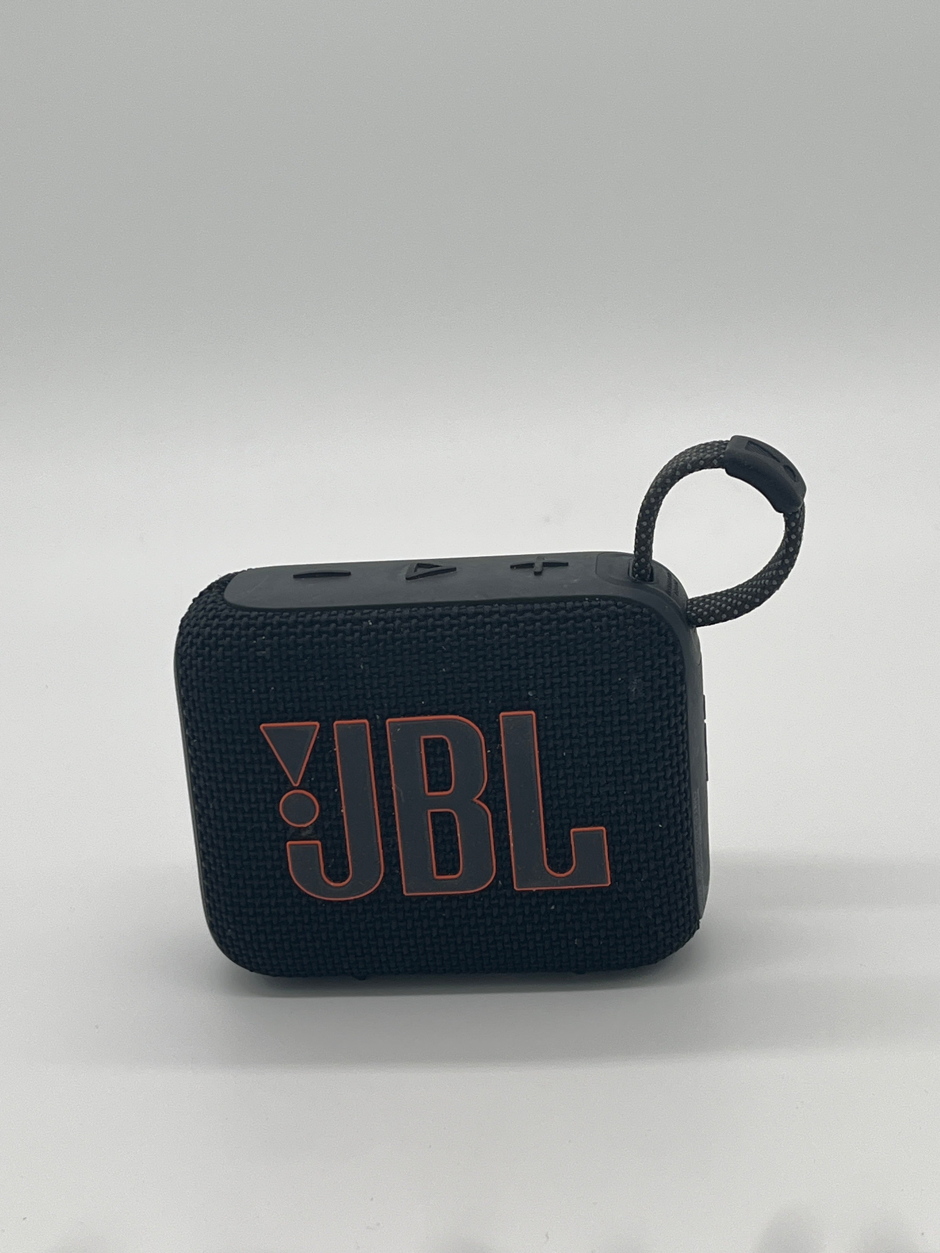JBL Go 4 Bluetooth-Lautsprecher – Schwarz | Wasserfest, 7 h Akku
