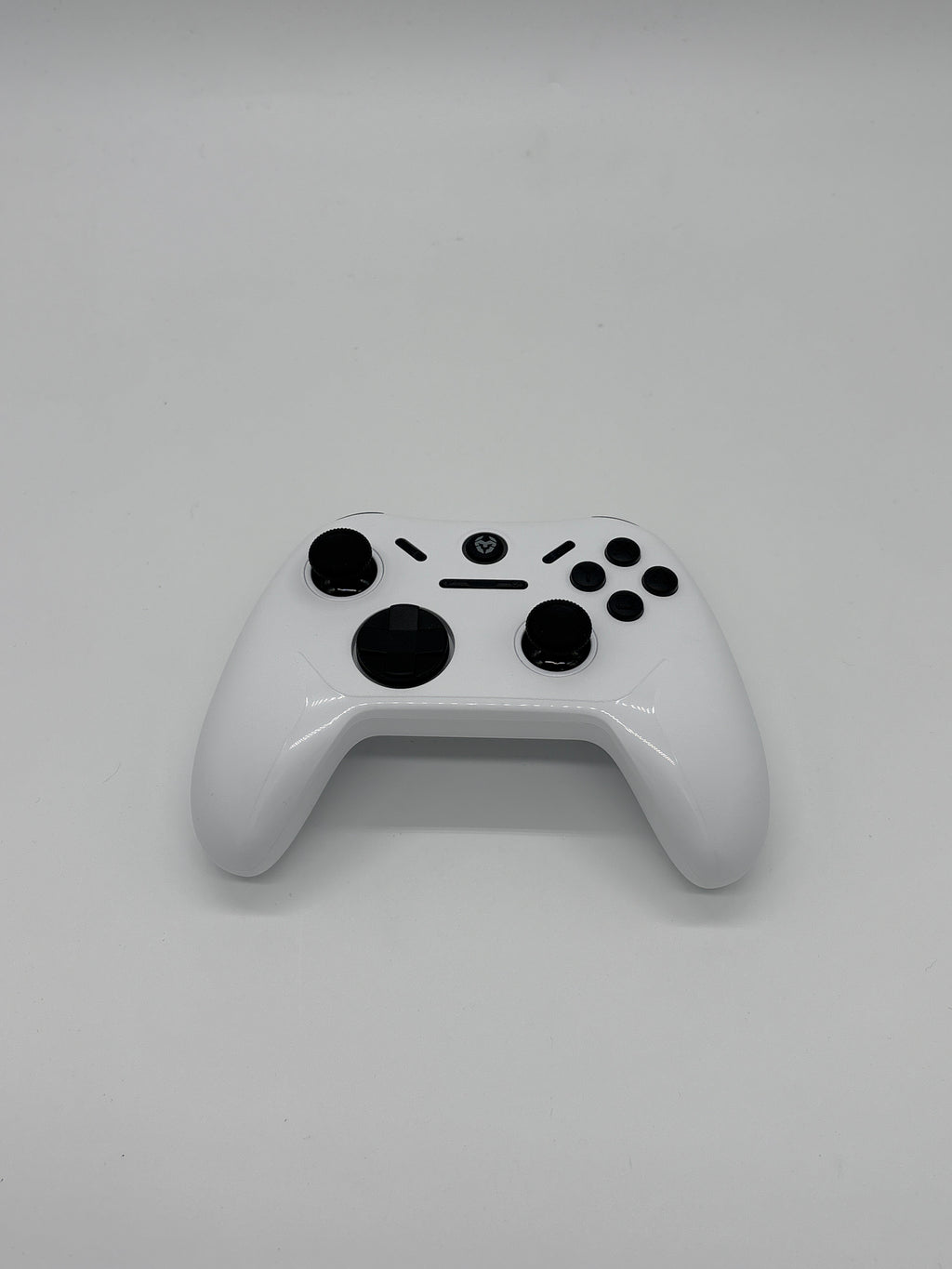 KROM KADOE Wireless Bluetooth 5.0 Controller – 15 Tasten, Dual-Vibration, 187g