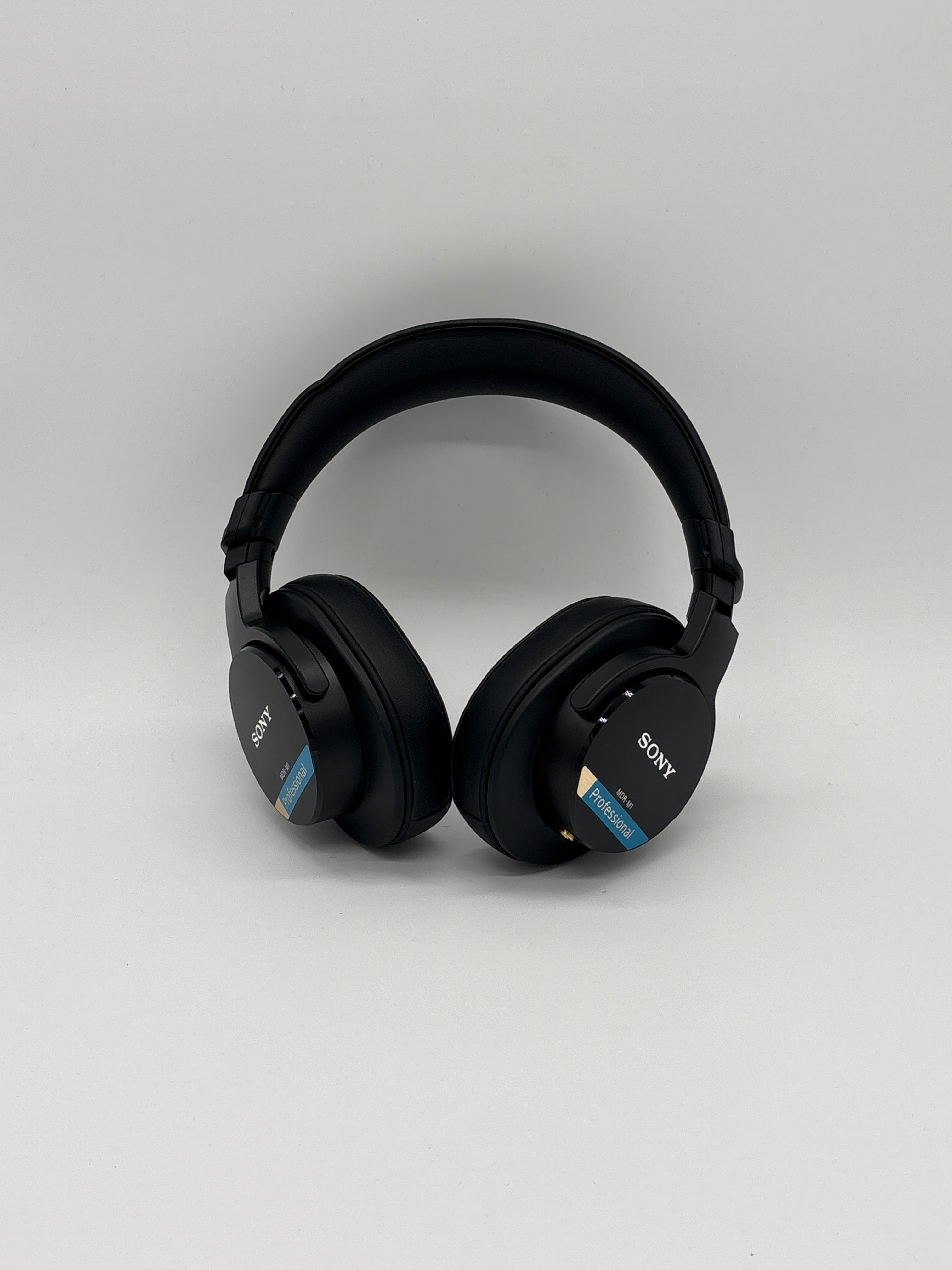 Sony MDR-M1 | Studio-Kopfhörer | Geschlossen | 5–80 kHz | Schwarz