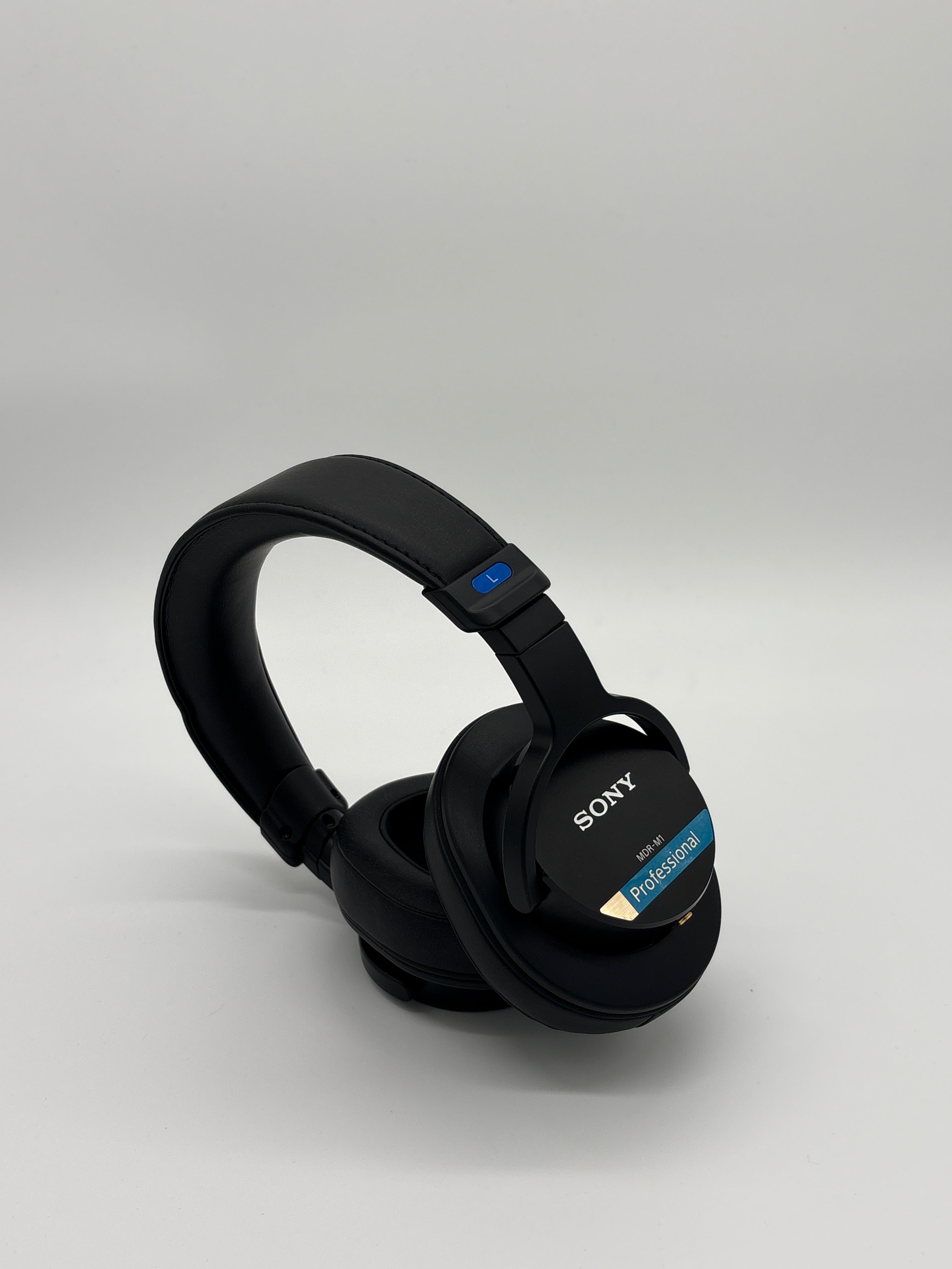 Sony MDR-M1 | Studio-Kopfhörer | Geschlossen | 5–80 kHz | Schwarz
