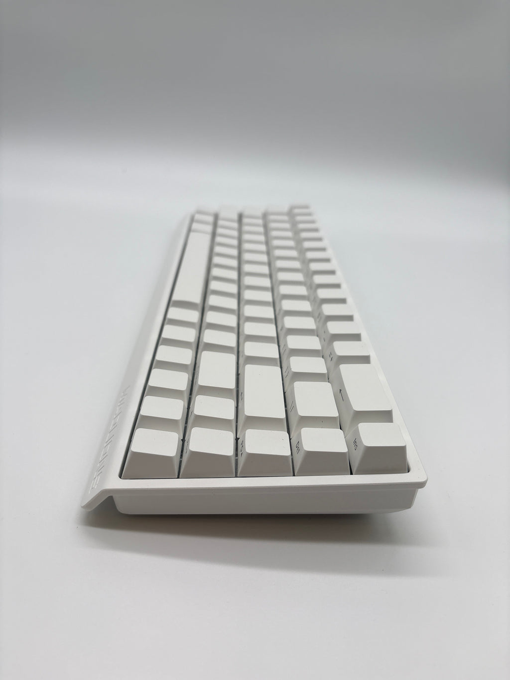 FGG Madlions MAD 68 Yunzii Keyboard Weiß