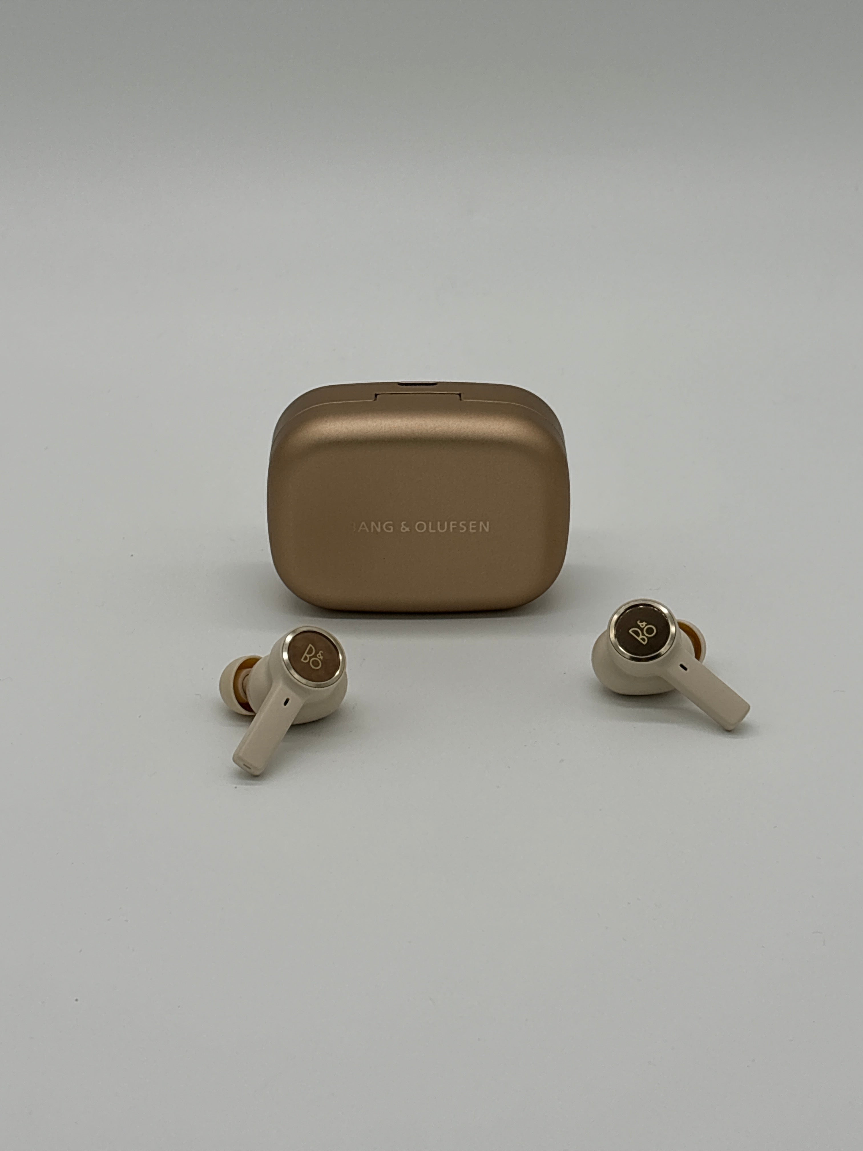 Bang & Olufsen Beoplay EX – True Wireless Kopfhörer mit ANC | Gold