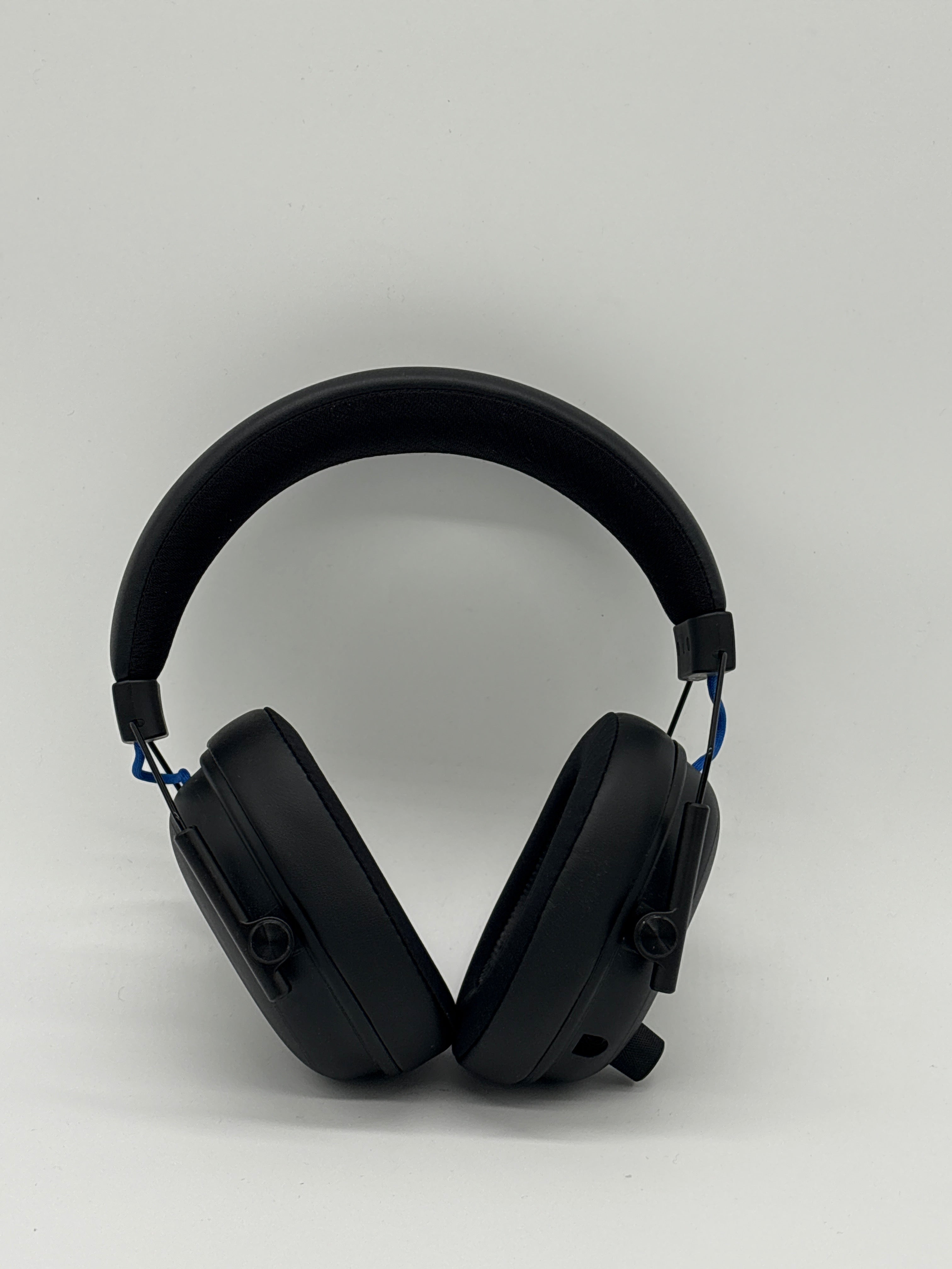 Razer BlackShark V3 für PlayStation – Kabelloses Gaming-Headset
