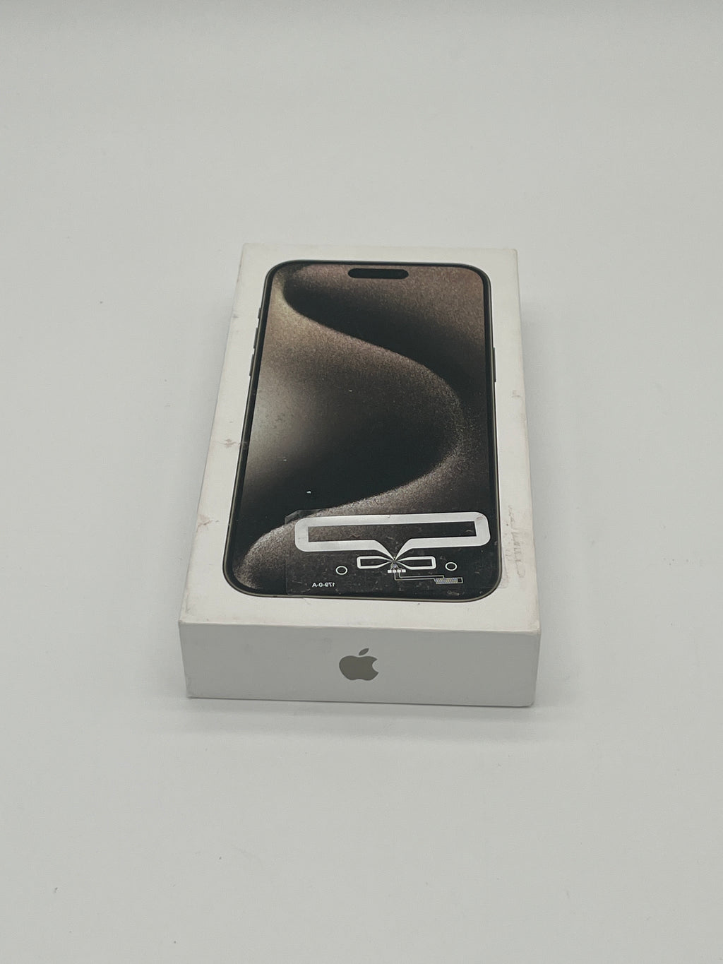 Apple iPhone 15 Pro Max, Natural Titanium, 512GB (ohne ladekabel)