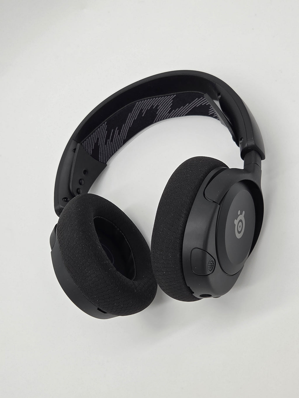 SteelSeries Arctis Nova 1 – Gaming-Headset, Hi-Fi, 360° Sound, Schwarz