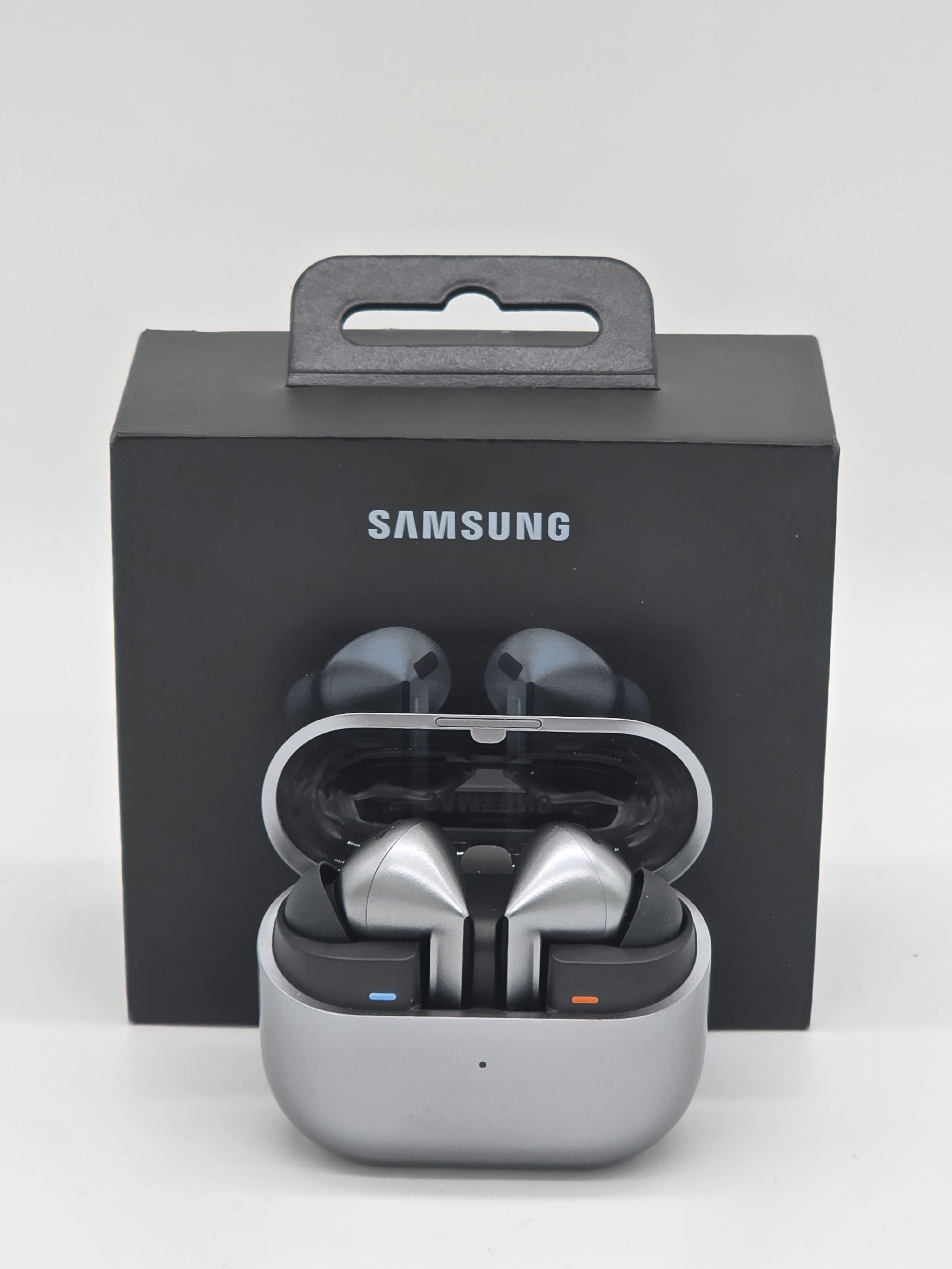 Samsung Galaxy Buds3 Pro | True Wireless | ANC | Hi-Fi | IP57 | Silber refurbished