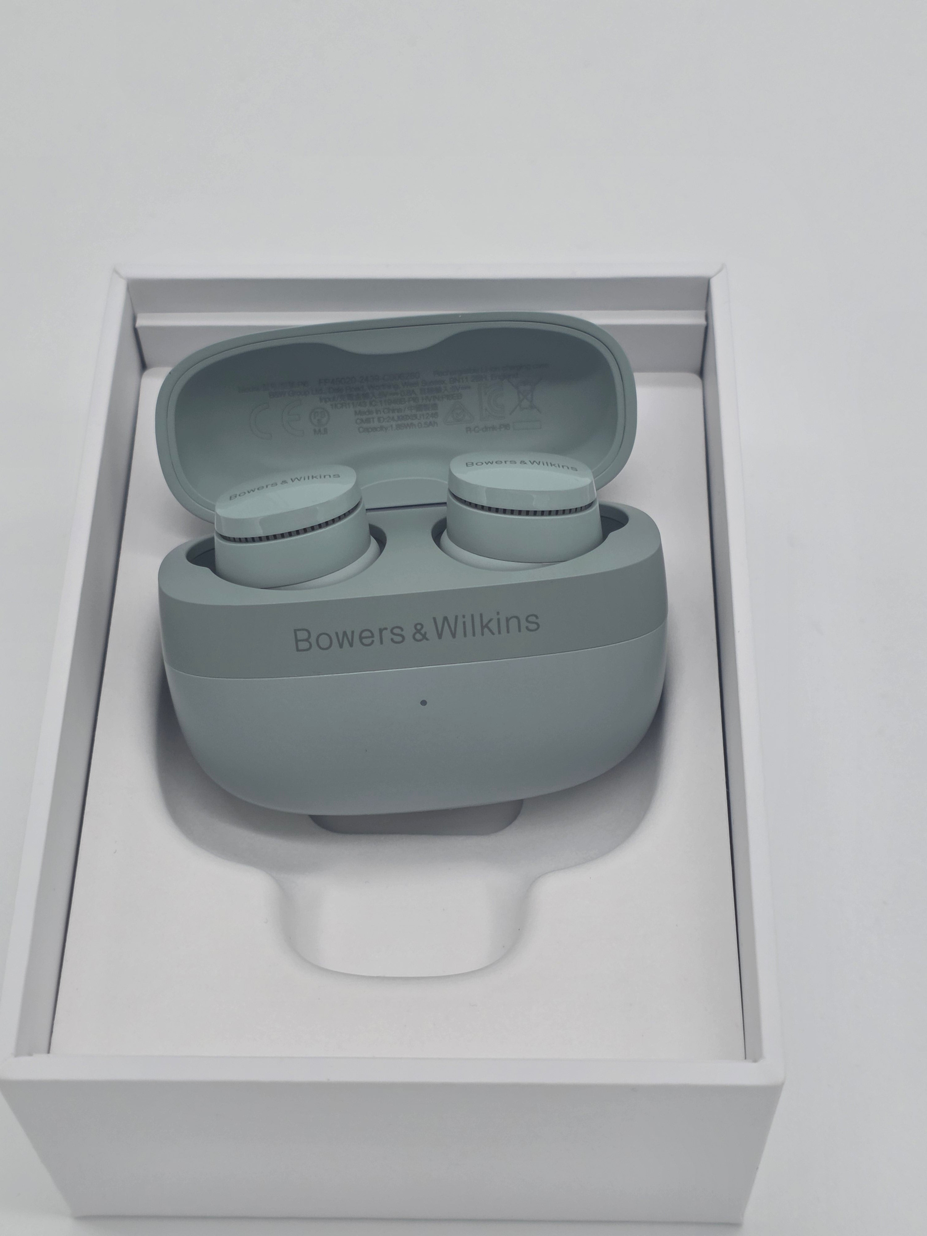 Bowers & Wilkins Pi6 True Wireless Kopfhörer – ANC, aptX